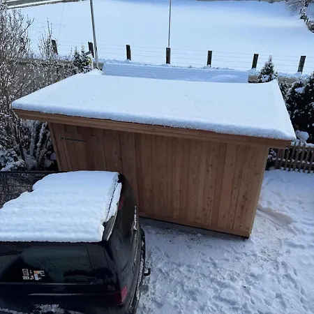 Chalet Old Barn, Hay Outside, New Inside Brixen im Thale